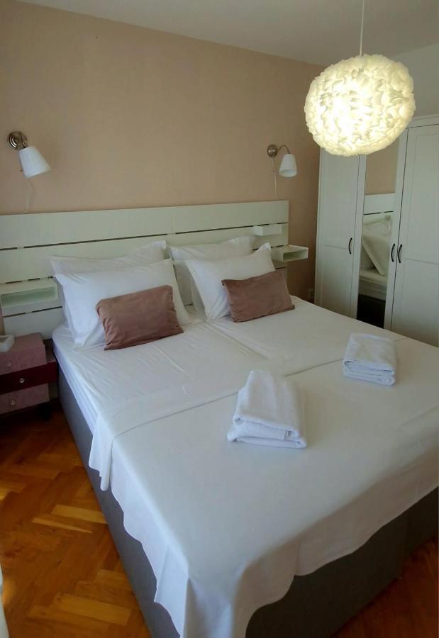 Ocean Apartman 耶塞尼采 外观 照片