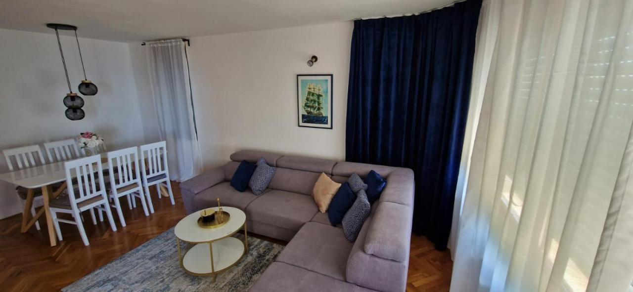Ocean Apartman 耶塞尼采 外观 照片