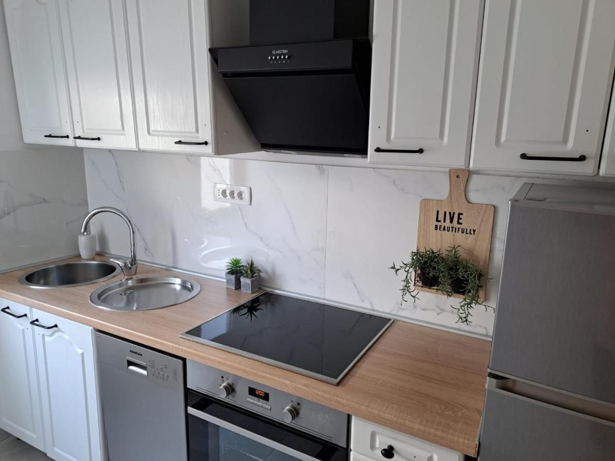 Ocean Apartman 耶塞尼采 外观 照片