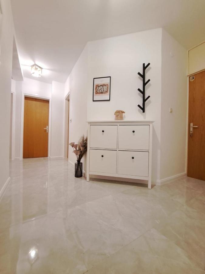 Ocean Apartman 耶塞尼采 外观 照片